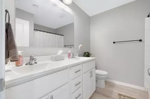 832 Grindstone Cir, Waterloo, IA 50701 photo 14