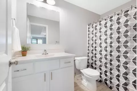 832 Grindstone Cir, Waterloo, IA 50701 photo 20