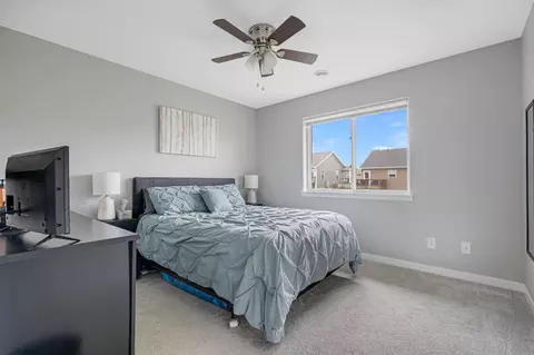 832 Grindstone Cir, Waterloo, IA 50701 photo 12