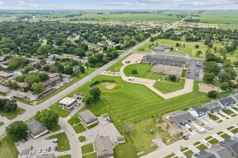 1207 Meadow Ln, Waterloo, IA 50701 photo 23