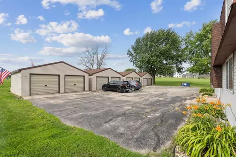 1207 Meadow Ln, Waterloo, IA 50701 photo 20