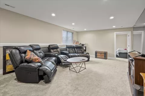 1127 Algonquin Dr, Cedar Falls, IA 50613 photo 15