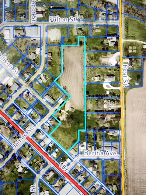 551 James St, Arlington, IA 50606