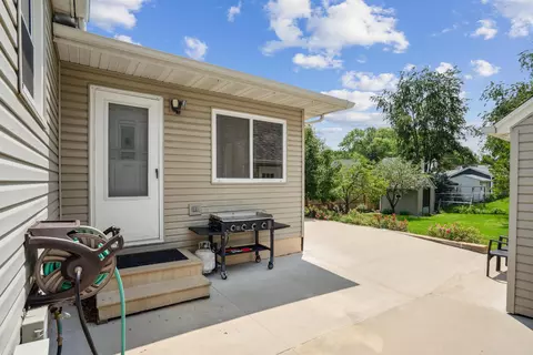 140 Bourland Ave, Waterloo, IA 50702 photo 26