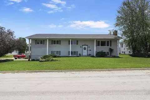 3307 Monticello Ave, Waterloo, IA 50701