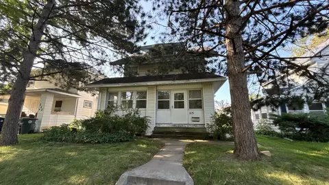 115 Home Park Blvd, Waterloo, IA 50701