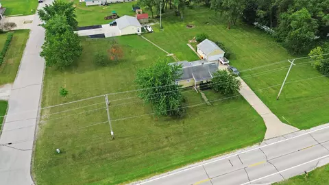 411 E Dunkerton Rd, Cedar Falls, IA 50613 photo 19
