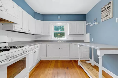 114 Bertch Ave, Waterloo, IA 50702 photo 9