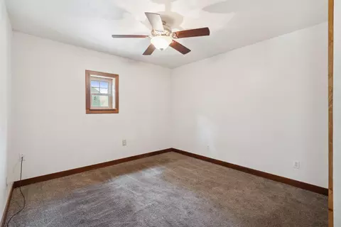 206 N 3rd St, Hazleton, IA 50641 photo 13