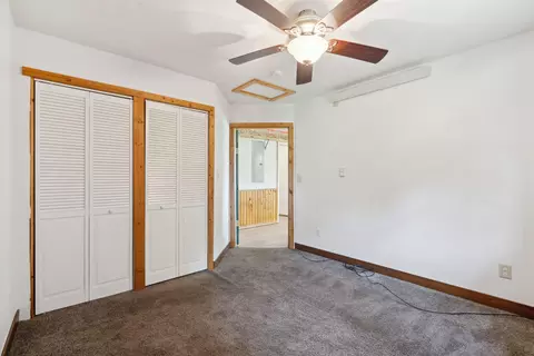 206 N 3rd St, Hazleton, IA 50641 photo 14