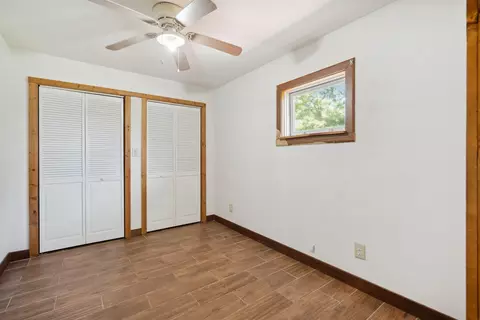 206 N 3rd St, Hazleton, IA 50641 photo 11