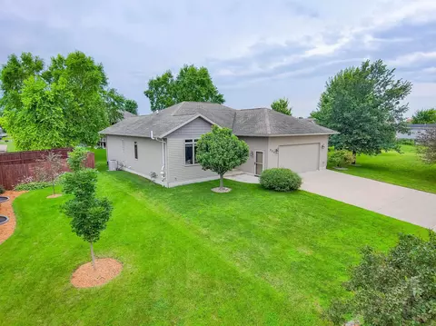 928 Hwy 57, Parkersburg, IA 50665