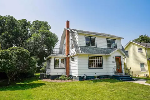 403 E Main St, Decorah, IA 52101