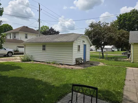 Exterior - 403 E Main St, Decorah, IA 52101 photo 3 of 6