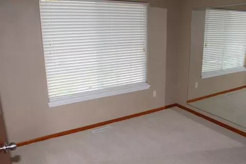 4908 Millenium Dr, Cedar Falls, IA 50613 photo 16