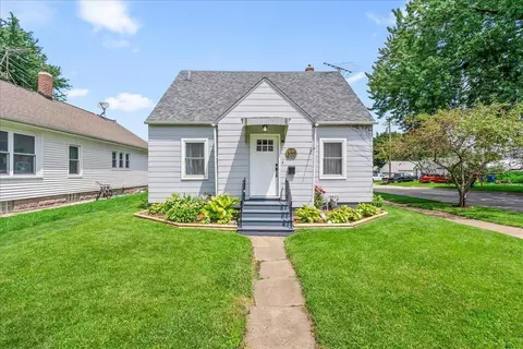 300 Hartman Ave, Waterloo, IA 50701