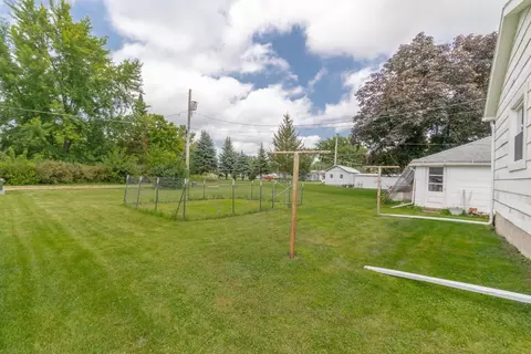 414 E 1st St, Sumner, IA 50674 photo 18
