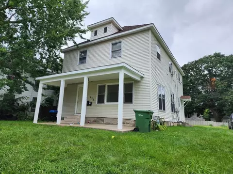 622 W 2nd St, Waterloo, IA 50701