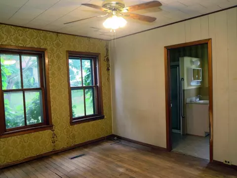 810 River St, Decorah, IA 52101 photo 4