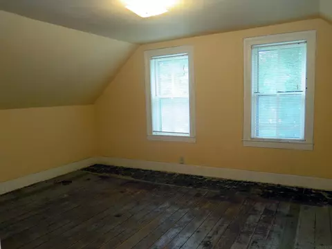 810 River St, Decorah, IA 52101 photo 8