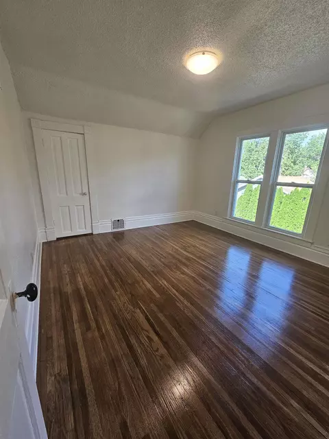 112 Summit Ave, Waterloo, IA 50701 photo 13