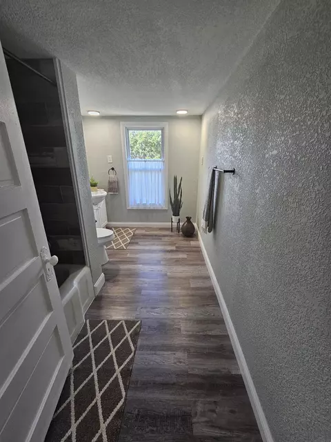 112 Summit Ave, Waterloo, IA 50701 photo 17