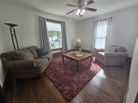 112 Summit Ave, Waterloo, IA 50701 photo 4