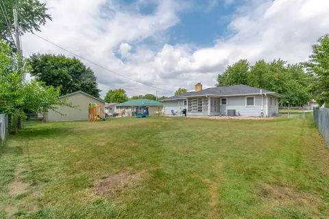 1140 E Ridgeway Ave, Waterloo, IA 50702 photo 23