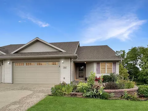 798 B Wilson St, Traer, IA 50675