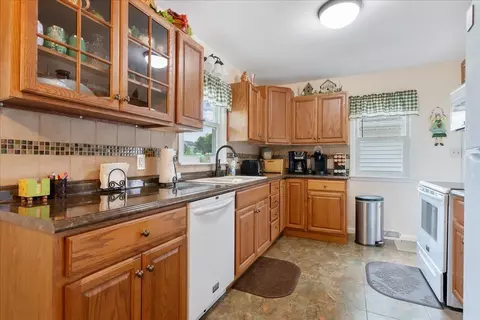 24 Eagle Rd, Waterloo, IA 50701 photo 5