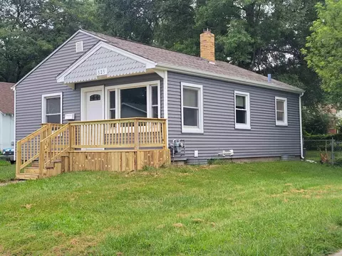 525 Dundee Ave, Waterloo, IA 50703
