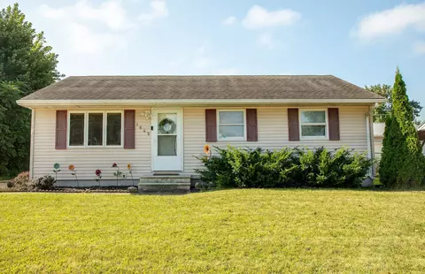 1649 Hyperion Dr, Waterloo, IA 50703