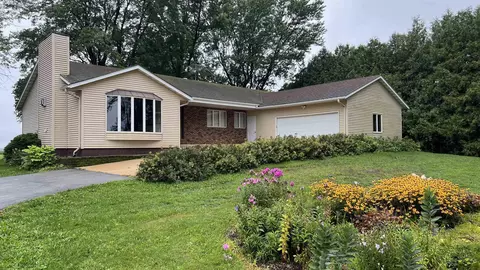 2740 190th St, Lawler, IA 52154
