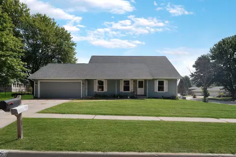 153 Rachael St, Waterloo, IA 50701