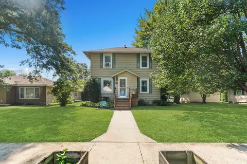 221 Monroe St, Dike, IA 50624