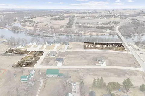 1103 Fawn Holw #WHITETAIL BLUFF  1, Waverly, IA 50677