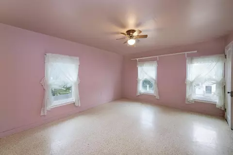 405 E Main St, Caledonia, MN 55921 photo 30