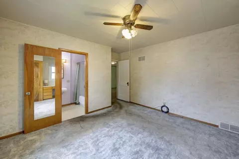 405 E Main St, Caledonia, MN 55921 photo 21