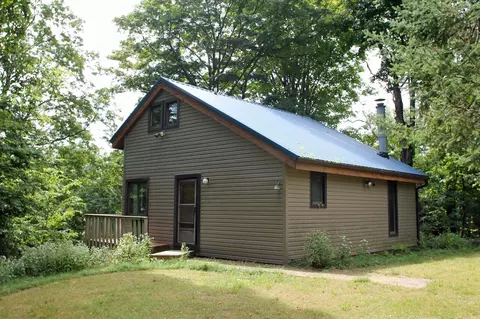 1764 260th St, Denver, IA 50622