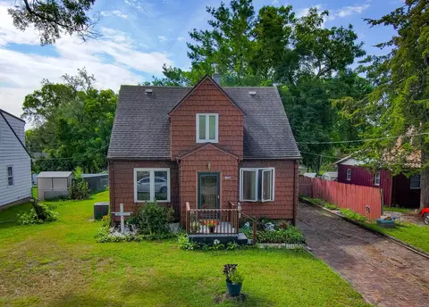 1568 Ruth, Waterloo, IA 50707