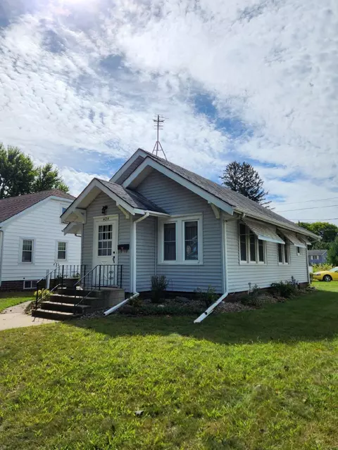 404 2nd Ave, Charles City, IA 50616