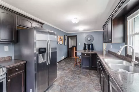 720 A Ave, Sumner, IA 50674 photo 4