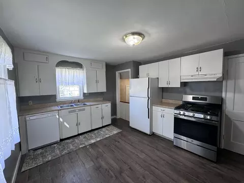 801 Hickory St, Waterloo, IA 50701 photo 6