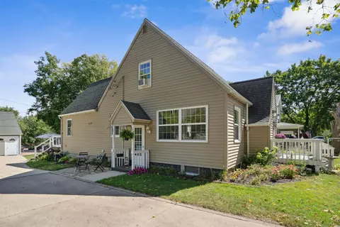 Exterior - 119 E Main St, Shell Rock, IA 50670 photo 6 of 7