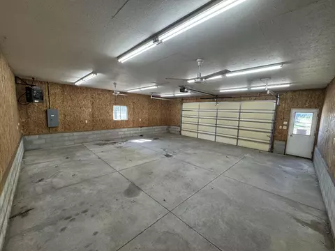 119 Mitchell St, Ackley, IA 50601 photo 10