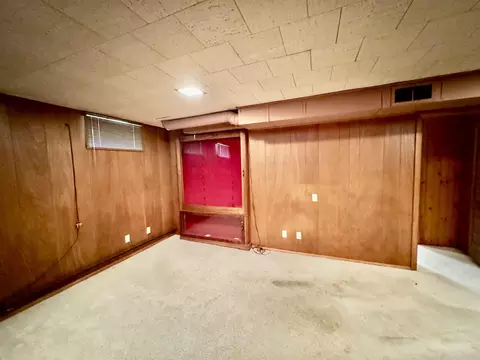 Other - 324 Ivanhoe Rd, Waterloo, IA 50701 photo 5 of 11