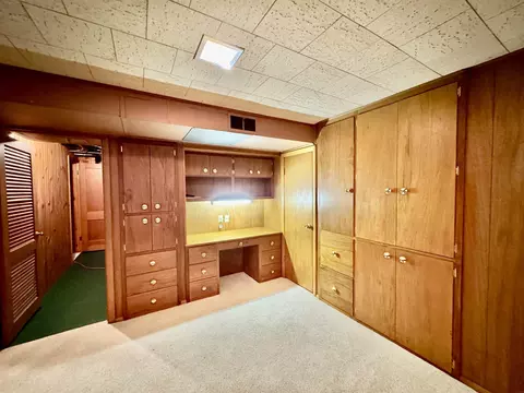 Other - 324 Ivanhoe Rd, Waterloo, IA 50701 photo 6 of 11