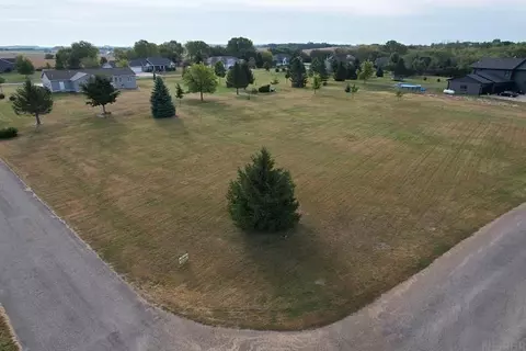 22108 Comet Ct, Monticello, IA 52310