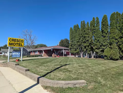 620 SE 2nd Ave, Cresco, IA 52136