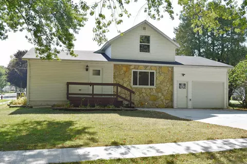 1132 State St, Osage, IA 50461